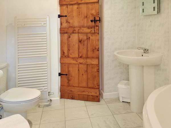 73 Ravensdale Cottages Millers Dale 外观 照片